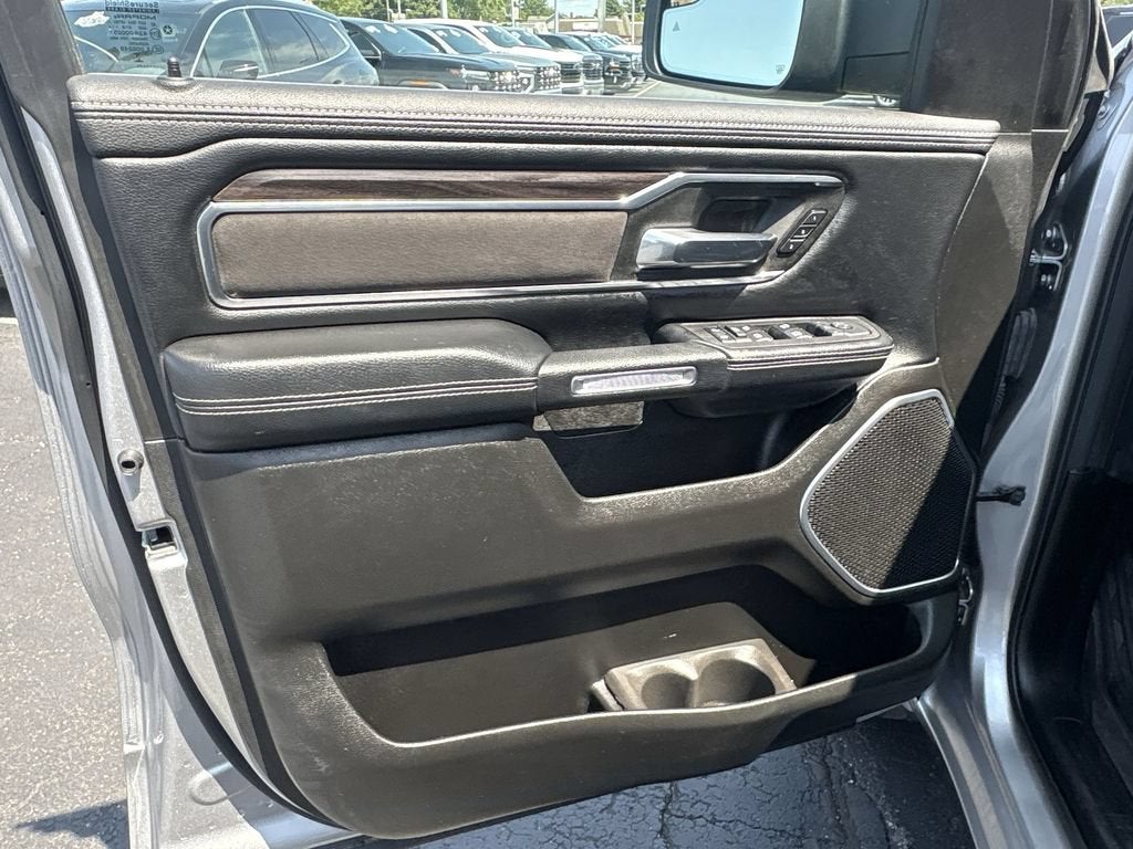 2025 RAM 1500 Laramie Crew Cab 4x4 5'7" Box