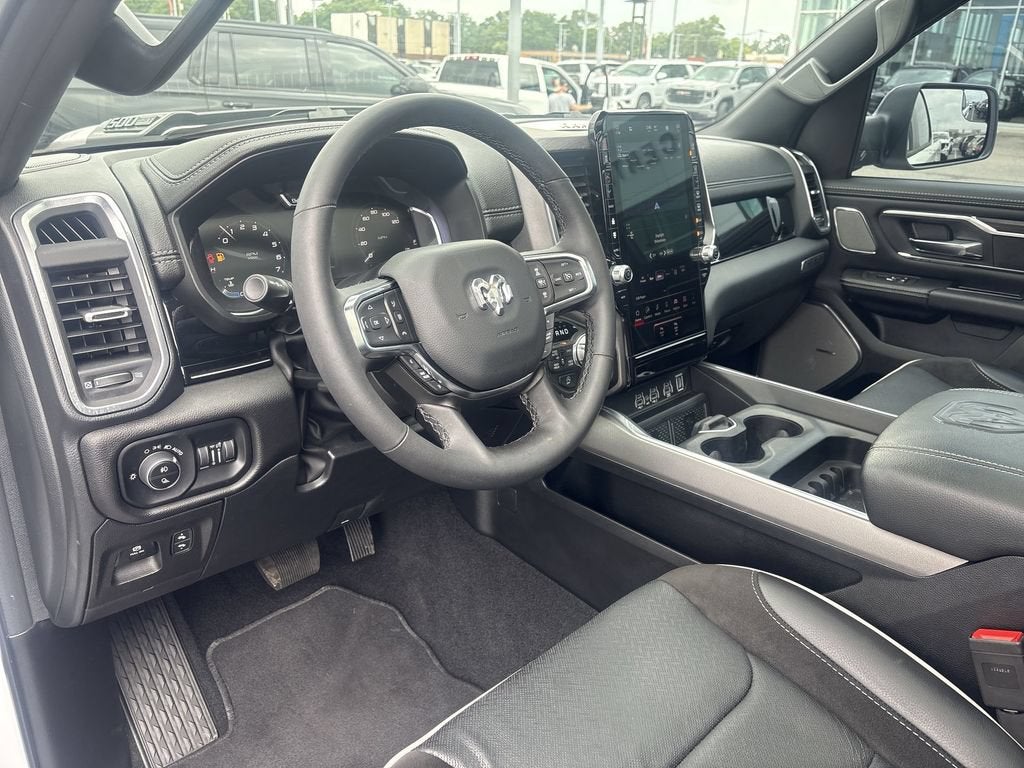 2025 RAM 1500 Laramie Crew Cab 4x4 5'7" Box