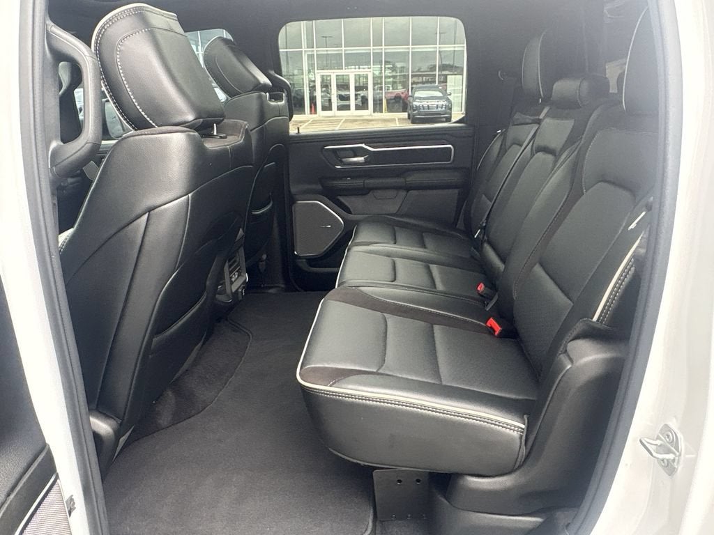 2025 RAM 1500 Laramie Crew Cab 4x4 5'7" Box