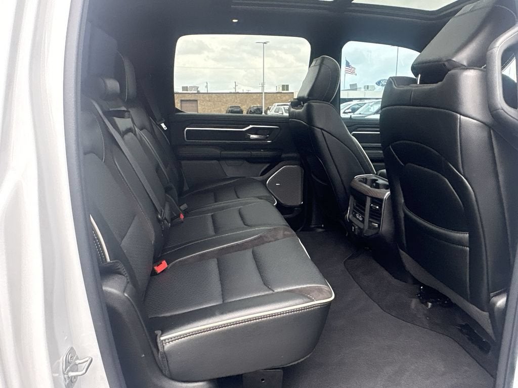 2025 RAM 1500 Laramie Crew Cab 4x4 5'7" Box