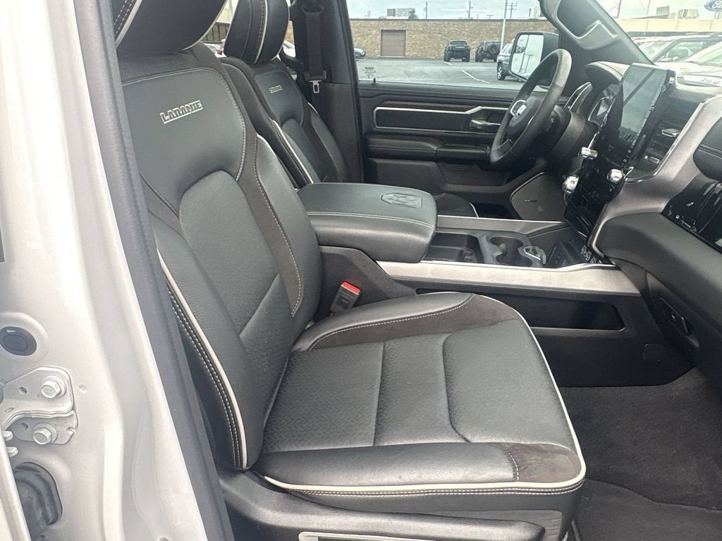 2025 RAM 1500 Laramie Crew Cab 4x4 5'7" Box