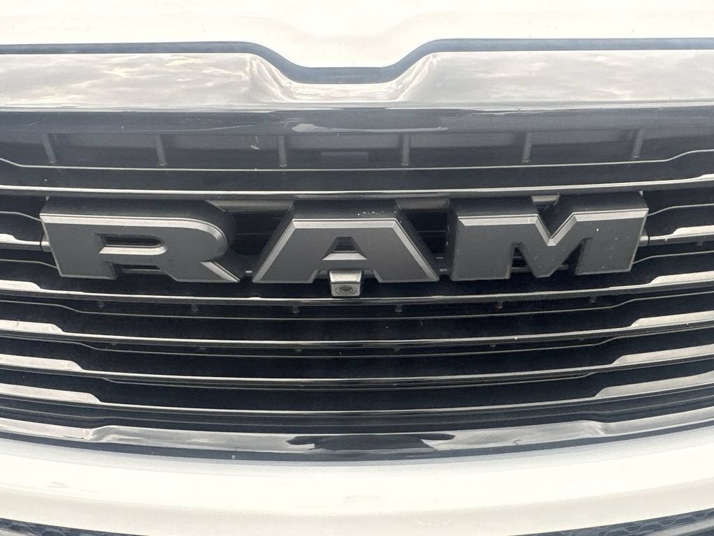 2025 RAM 1500 Laramie Crew Cab 4x4 5'7" Box