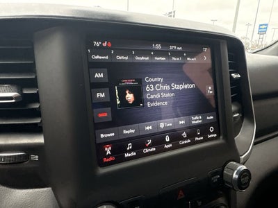 2021 RAM 1500 Big Horn Crew Cab 4x4 6'4" Box