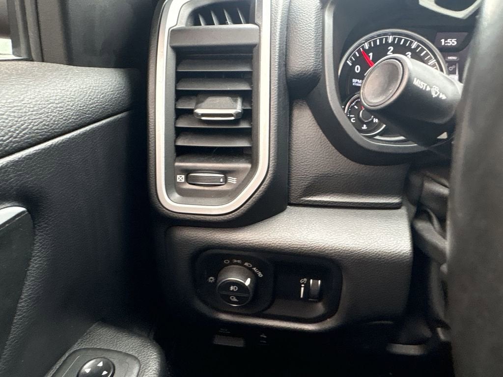 2021 RAM 1500 Big Horn Crew Cab 4x4 6'4" Box