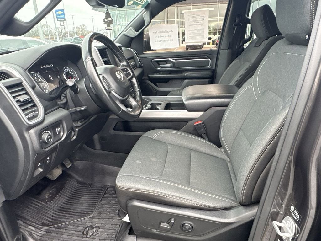 2021 RAM 1500 Big Horn Crew Cab 4x4 6'4" Box