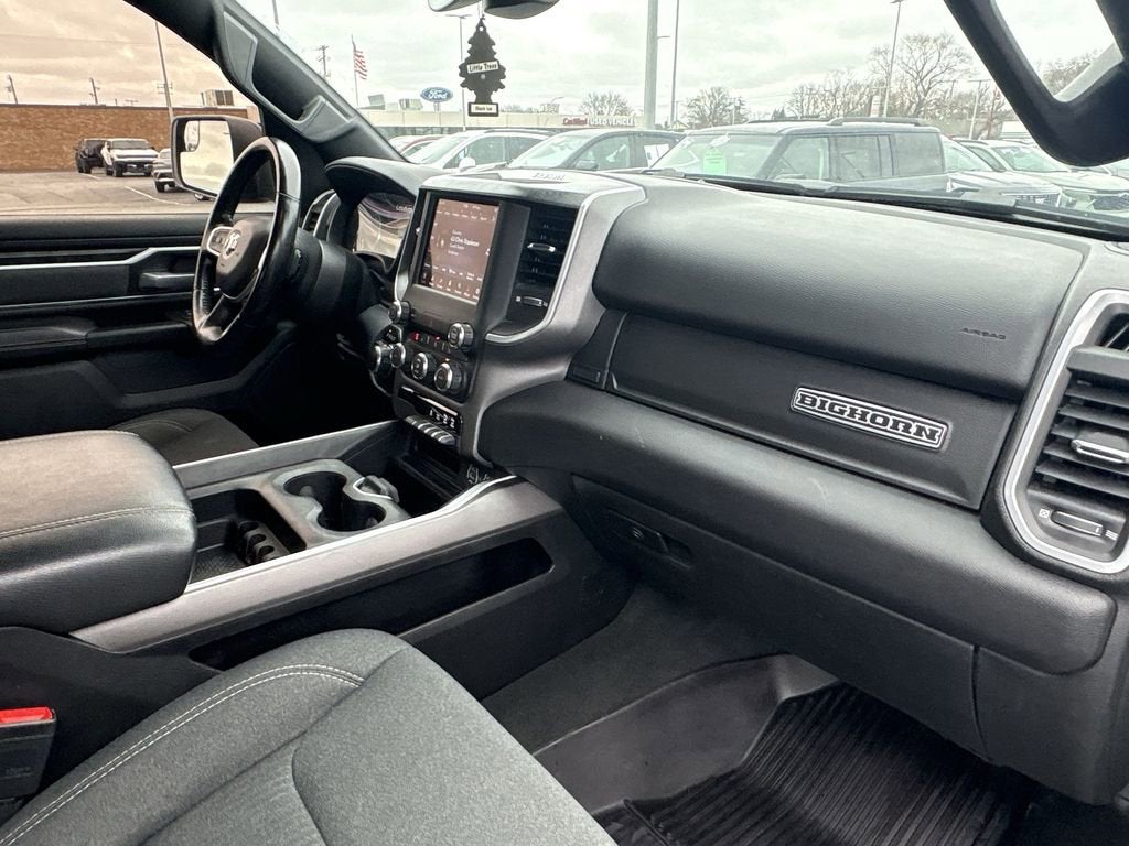 2021 RAM 1500 Big Horn Crew Cab 4x4 6'4" Box