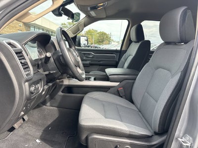 2019 RAM 1500 Big Horn/Lone Star Crew Cab 4x4 6'4" Box