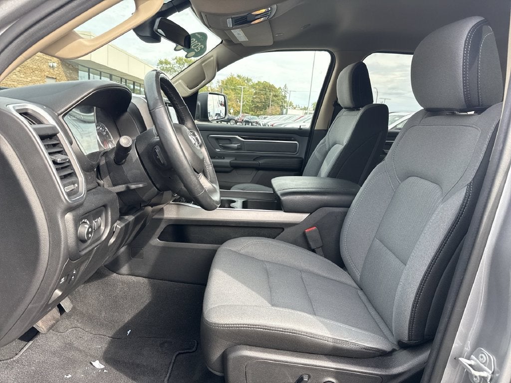 2019 RAM 1500 Big Horn/Lone Star Crew Cab 4x4 6'4" Box