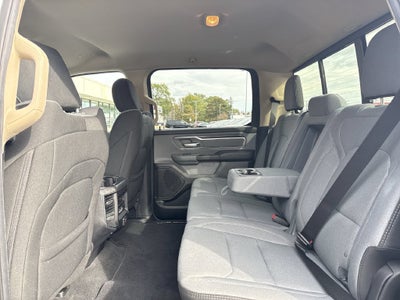 2019 RAM 1500 Big Horn/Lone Star Crew Cab 4x4 6'4" Box
