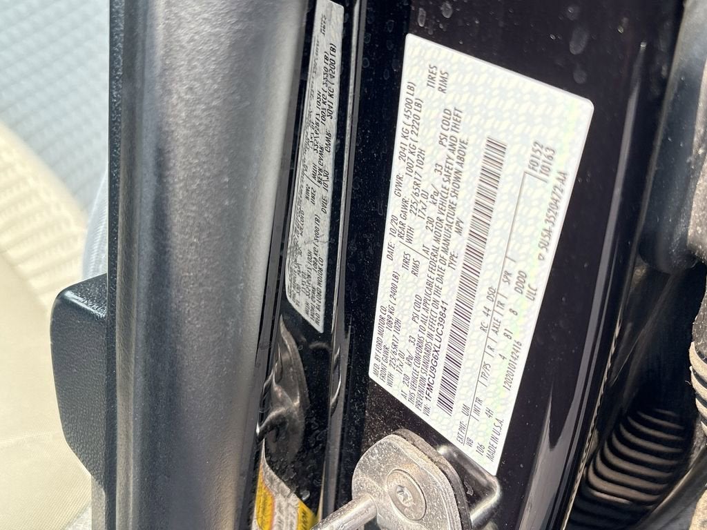 2020 Ford Escape SE