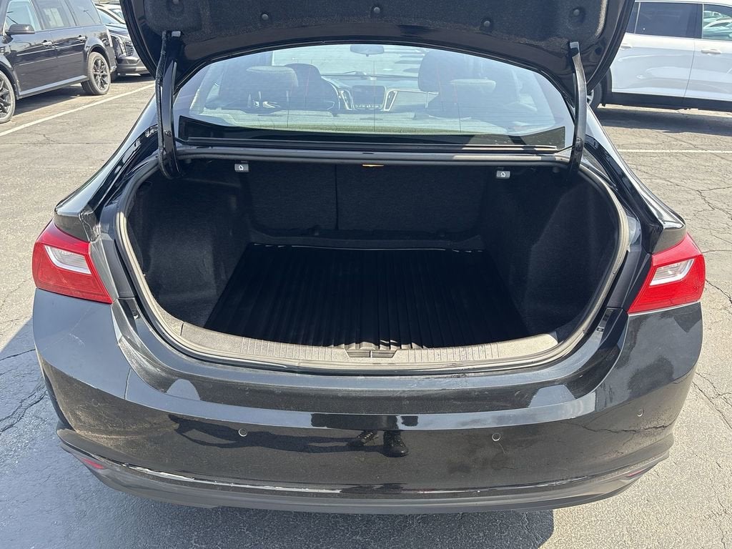 2024 Chevrolet Malibu LS