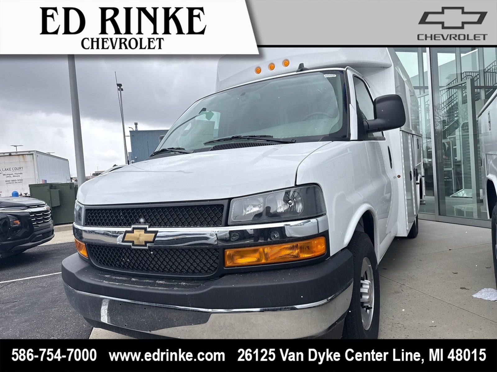 2025 Chevrolet Express Cutaway