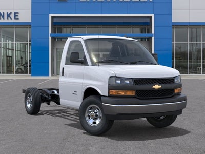 2025 Chevrolet Express Cutaway 3500 1WT