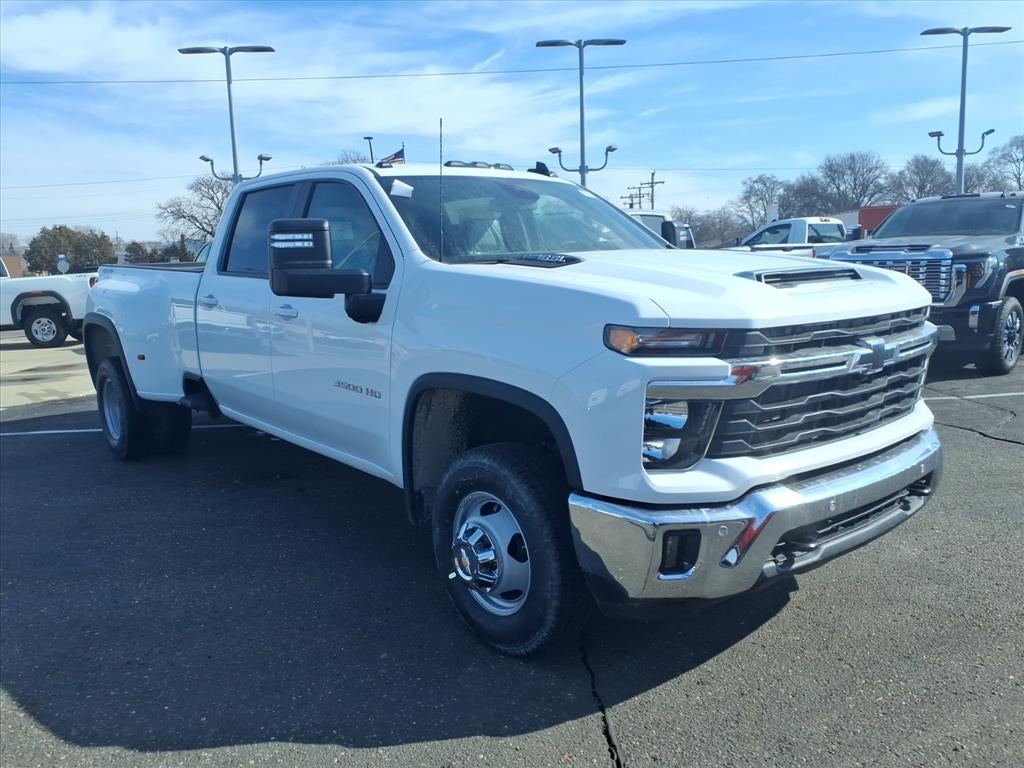 2026 Chevrolet Silverado 3500 HD LT DRW