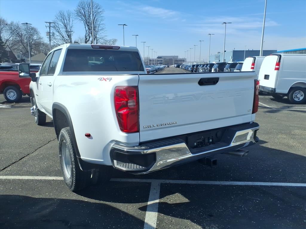 2026 Chevrolet Silverado 3500 HD LT DRW