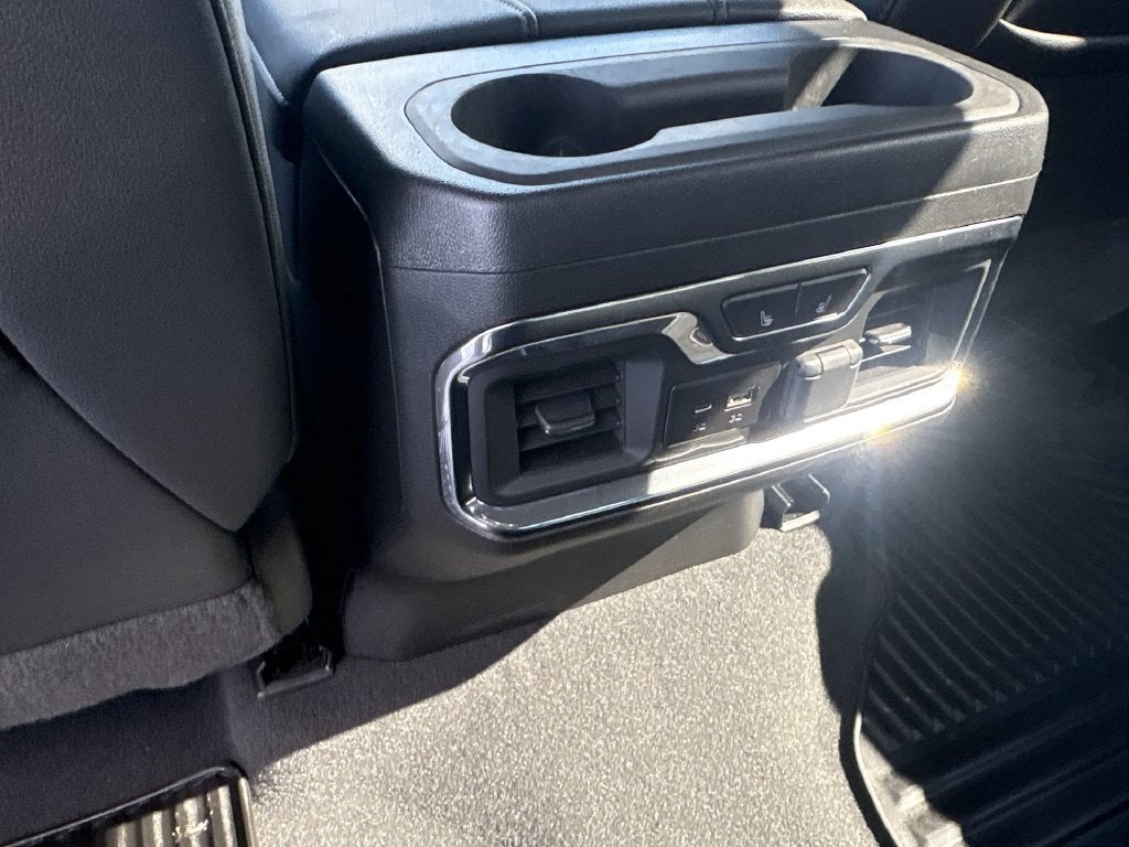 2023 Chevrolet Silverado 3500 HD LTZ