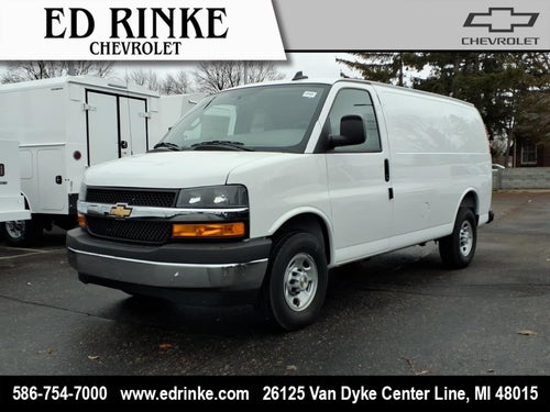 2025 Chevrolet Express Cargo WT