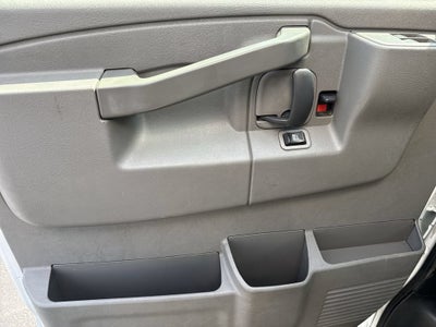 2019 GMC Savana Cutaway 3500 Work Van