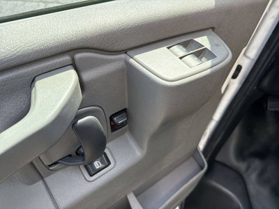 2019 GMC Savana Cutaway 3500 Work Van
