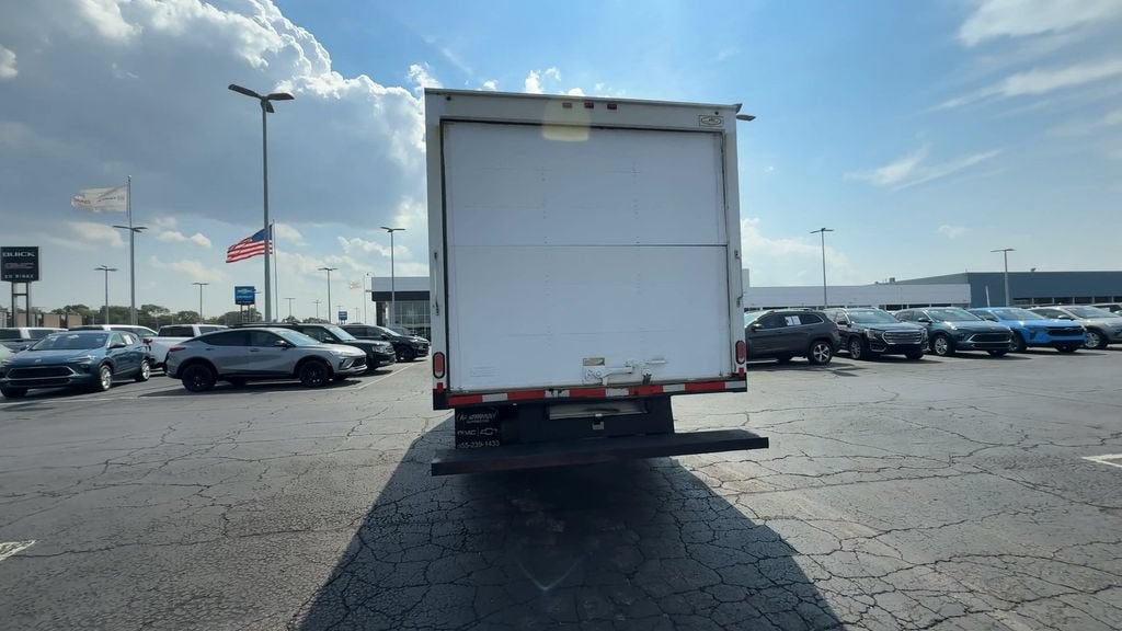 2019 GMC Savana Cutaway 3500 Work Van