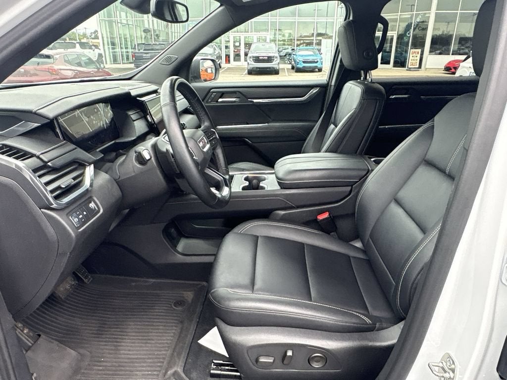 2024 GMC Acadia Elevation