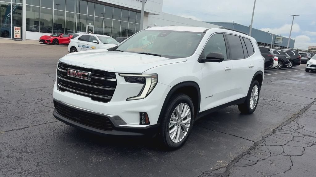 2024 GMC Acadia Elevation