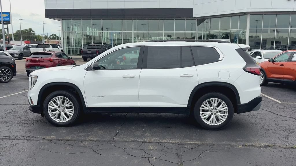 2024 GMC Acadia Elevation