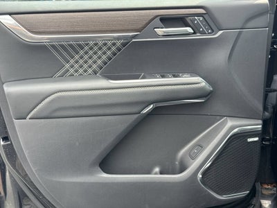 2024 GMC Acadia Denali