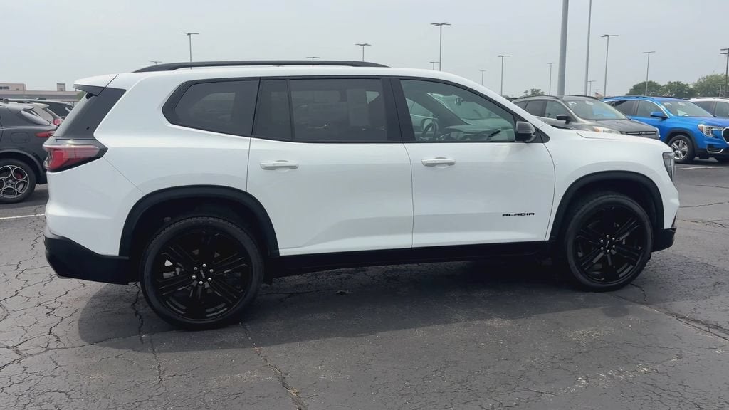 2024 GMC Acadia Elevation