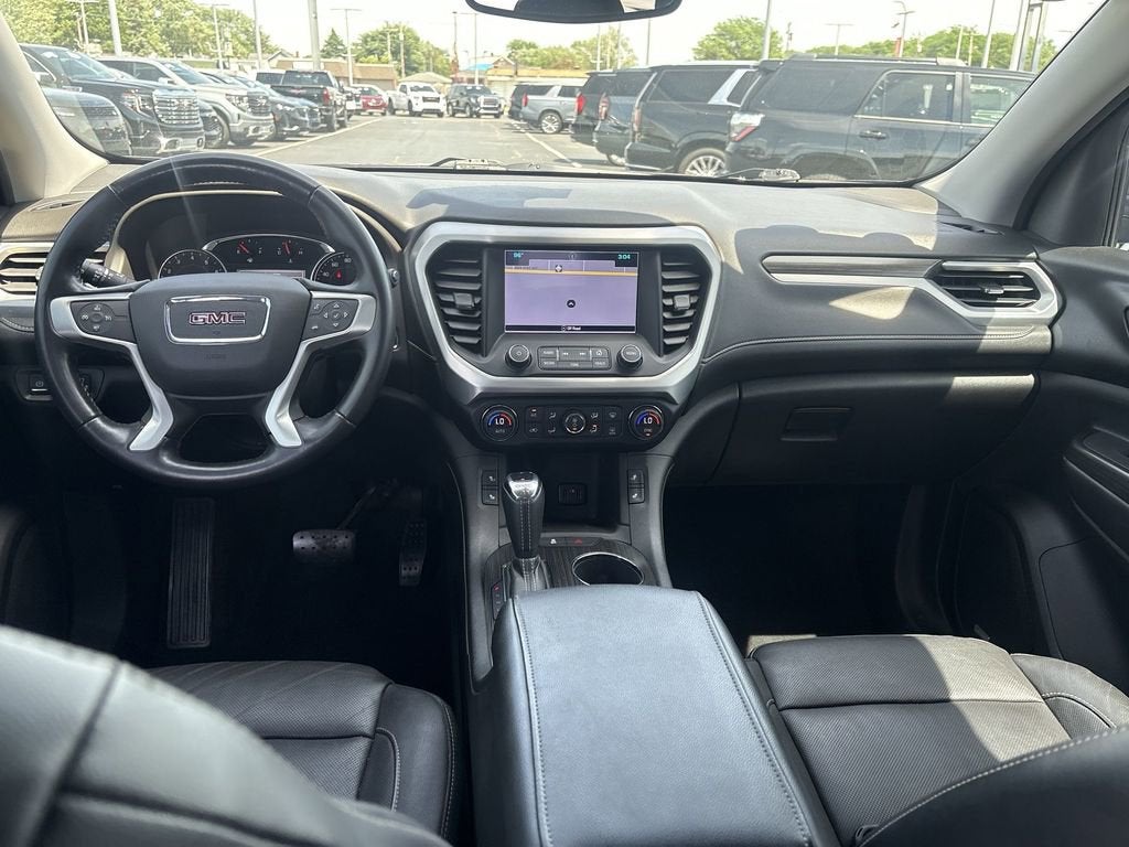 2017 GMC Acadia SLT