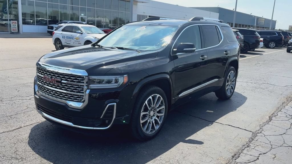 2023 GMC Acadia Denali