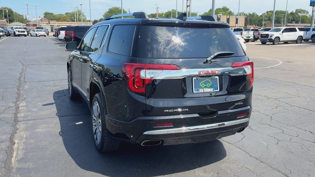 2023 GMC Acadia Denali