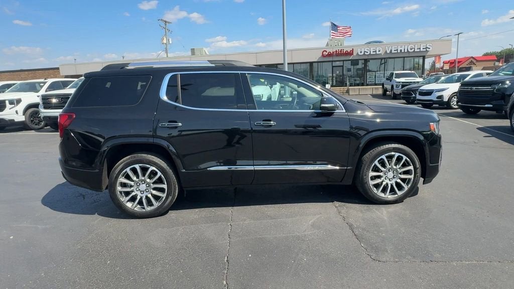 2023 GMC Acadia Denali