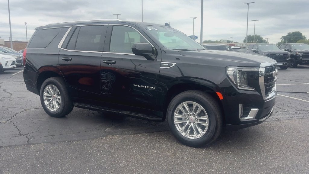 2023 GMC Yukon SLE