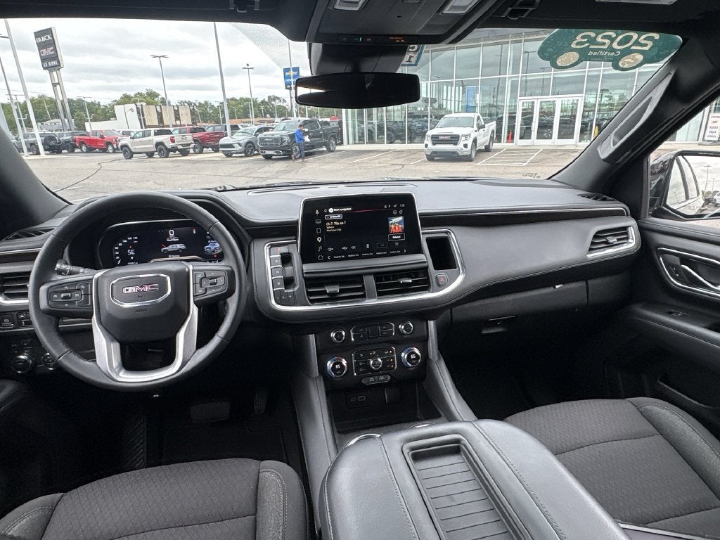 2023 GMC Yukon SLE