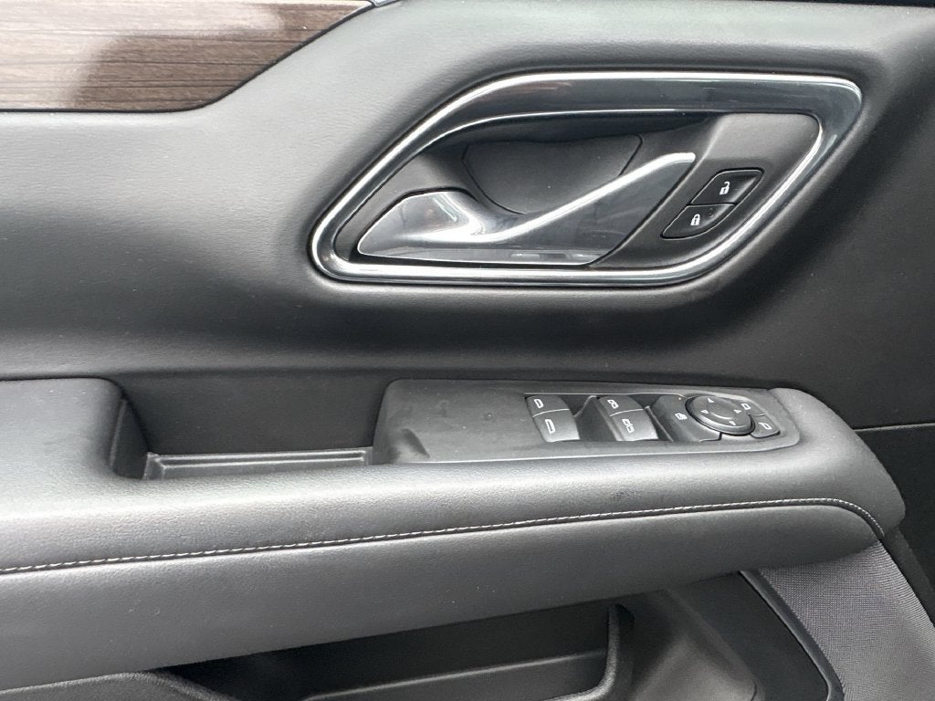 2023 GMC Yukon SLE