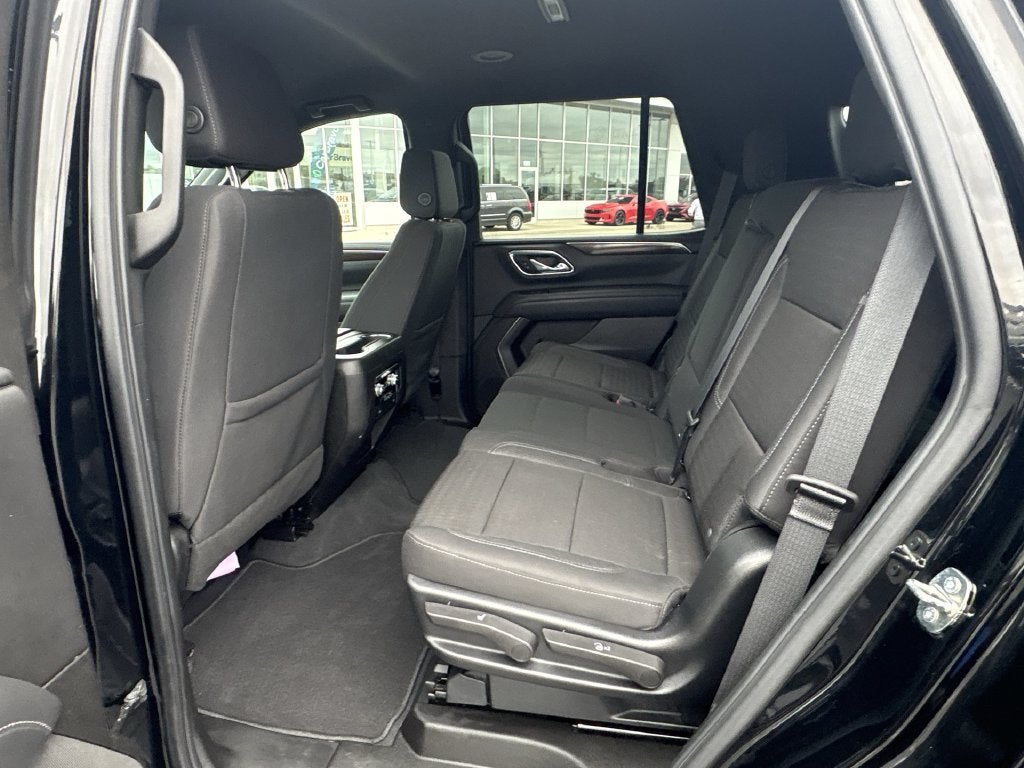 2023 GMC Yukon SLE
