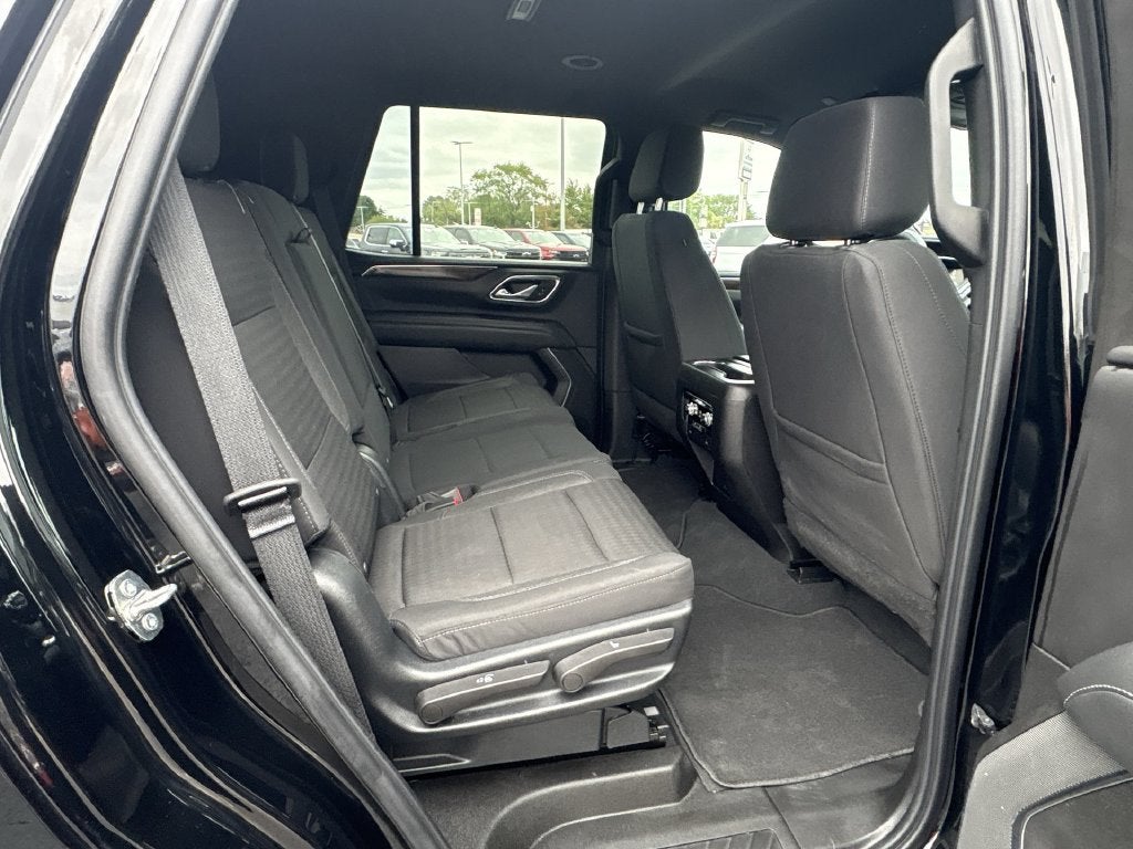 2023 GMC Yukon SLE