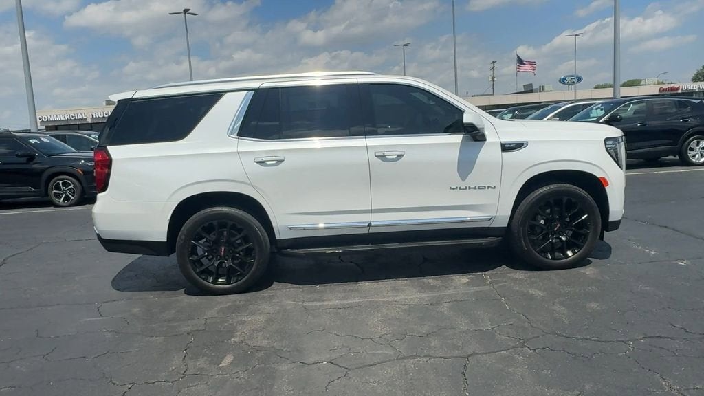 2022 GMC Yukon SLT