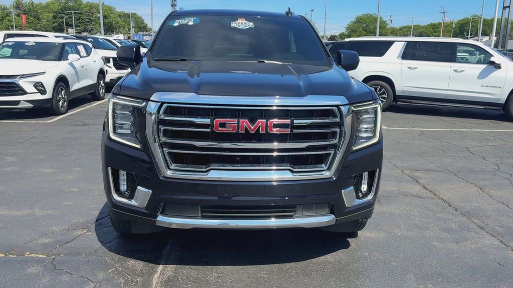 2023 GMC Yukon SLT