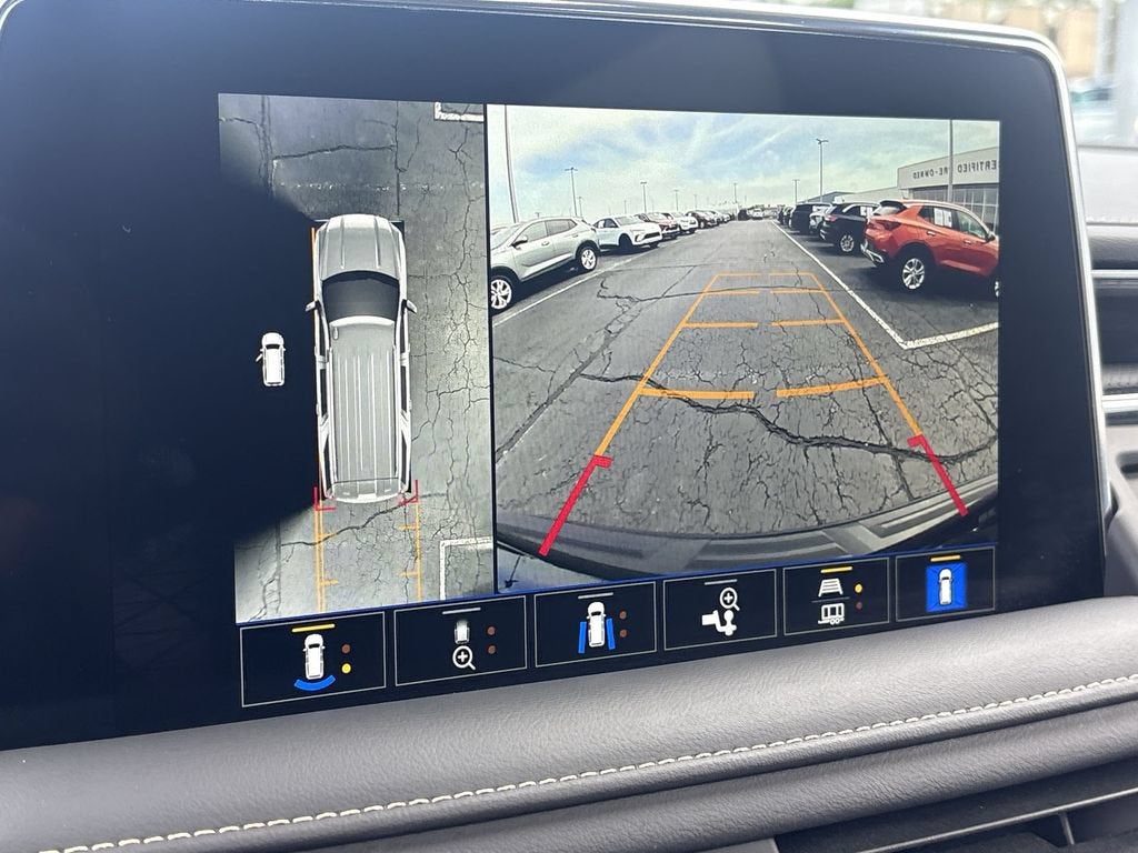 2022 GMC Yukon SLT
