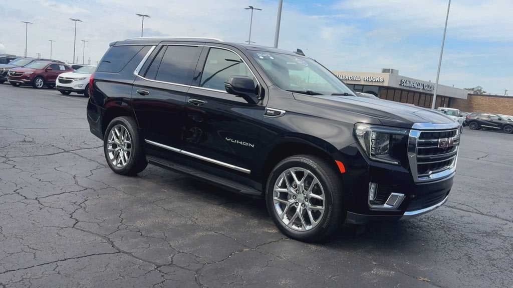 2022 GMC Yukon SLT