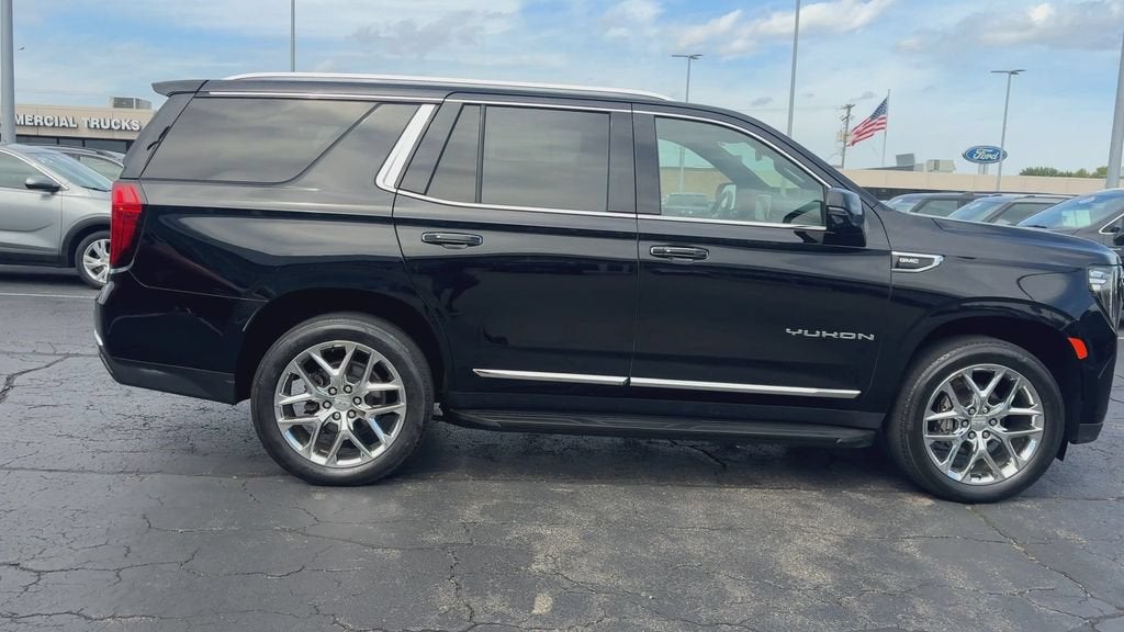 2022 GMC Yukon SLT