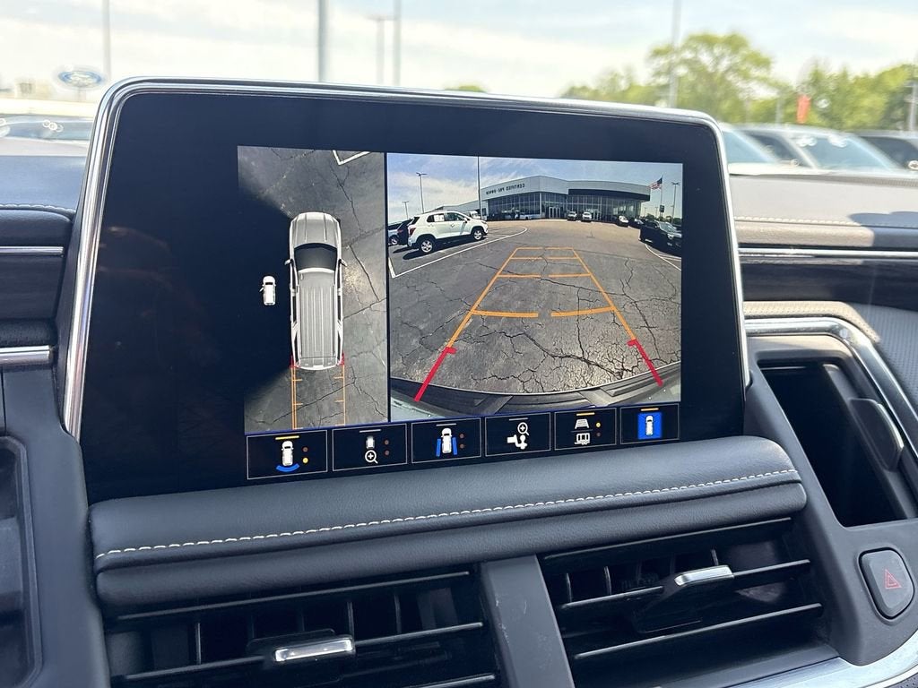 2023 GMC Yukon SLT