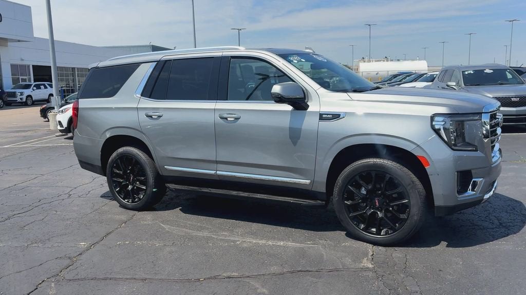 2023 GMC Yukon SLT