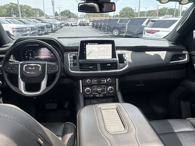 2023 GMC Yukon XL SLT
