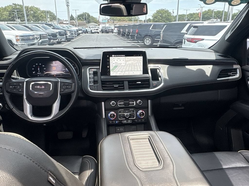 2023 GMC Yukon XL SLT
