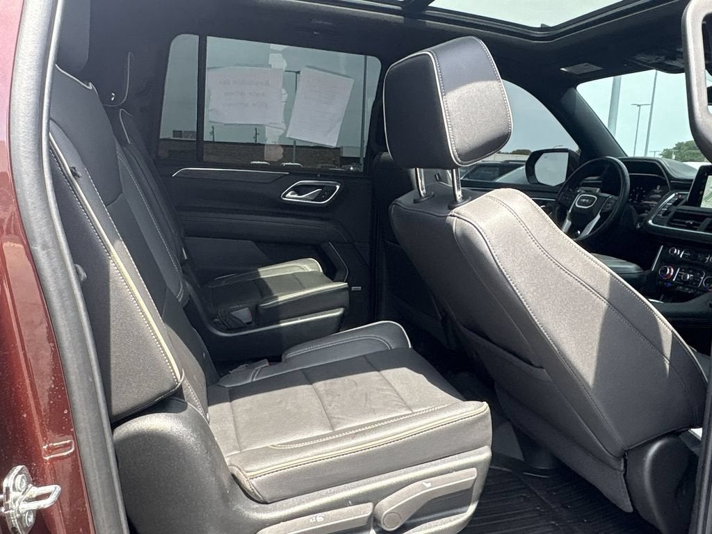 2023 GMC Yukon XL SLT