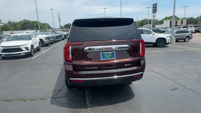2023 GMC Yukon XL SLT