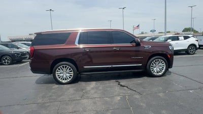 2023 GMC Yukon XL SLT